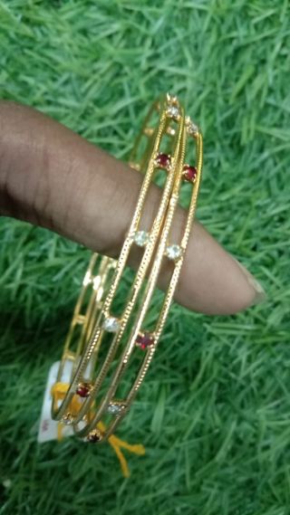 2.10 Bangles 2100004