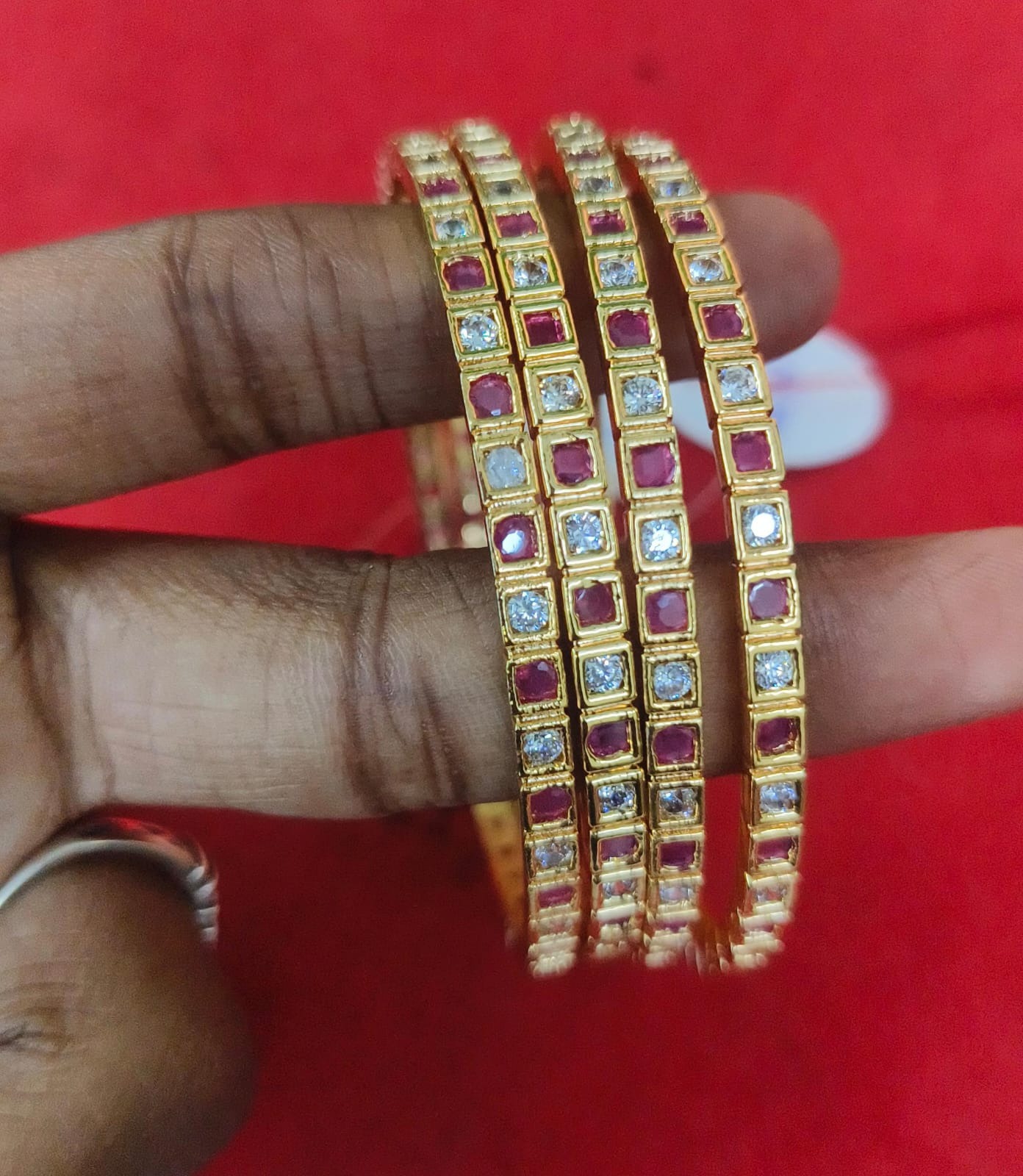 2.6 Bangles 260187