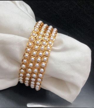 2.6 Bangles 260193