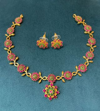 Ad Stone Necklace With Earring Ne0068 Pink With Green