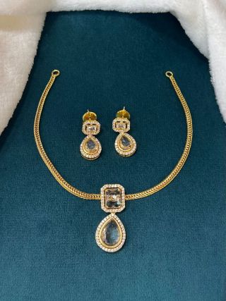 Ad Stone Necklace With Earring Ne0062 White