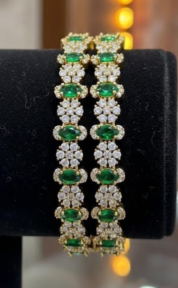 2.6 Iympon Bangle 610047 Green With White