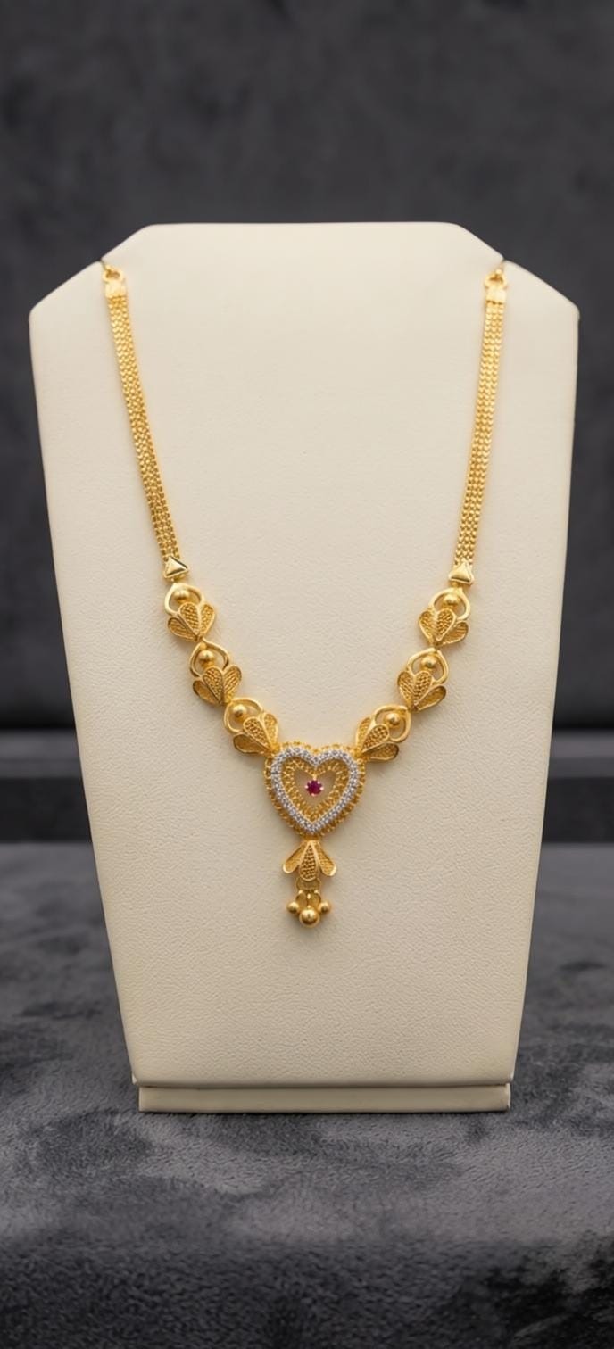 Heart Dollar Forming Necklace Pink With White Nf0033