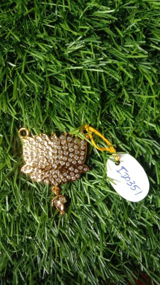 Iympon   Dollar Id0351 White  91  Stone