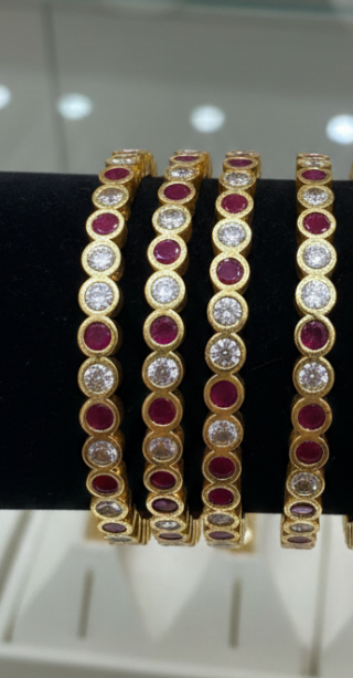 2.6 Iympon Bangle 6i0040 (4 Bangles)