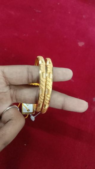 2.2 Bangles 220012