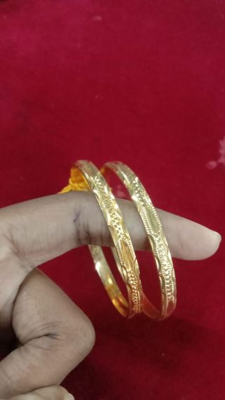 2.2 Bangles 220027