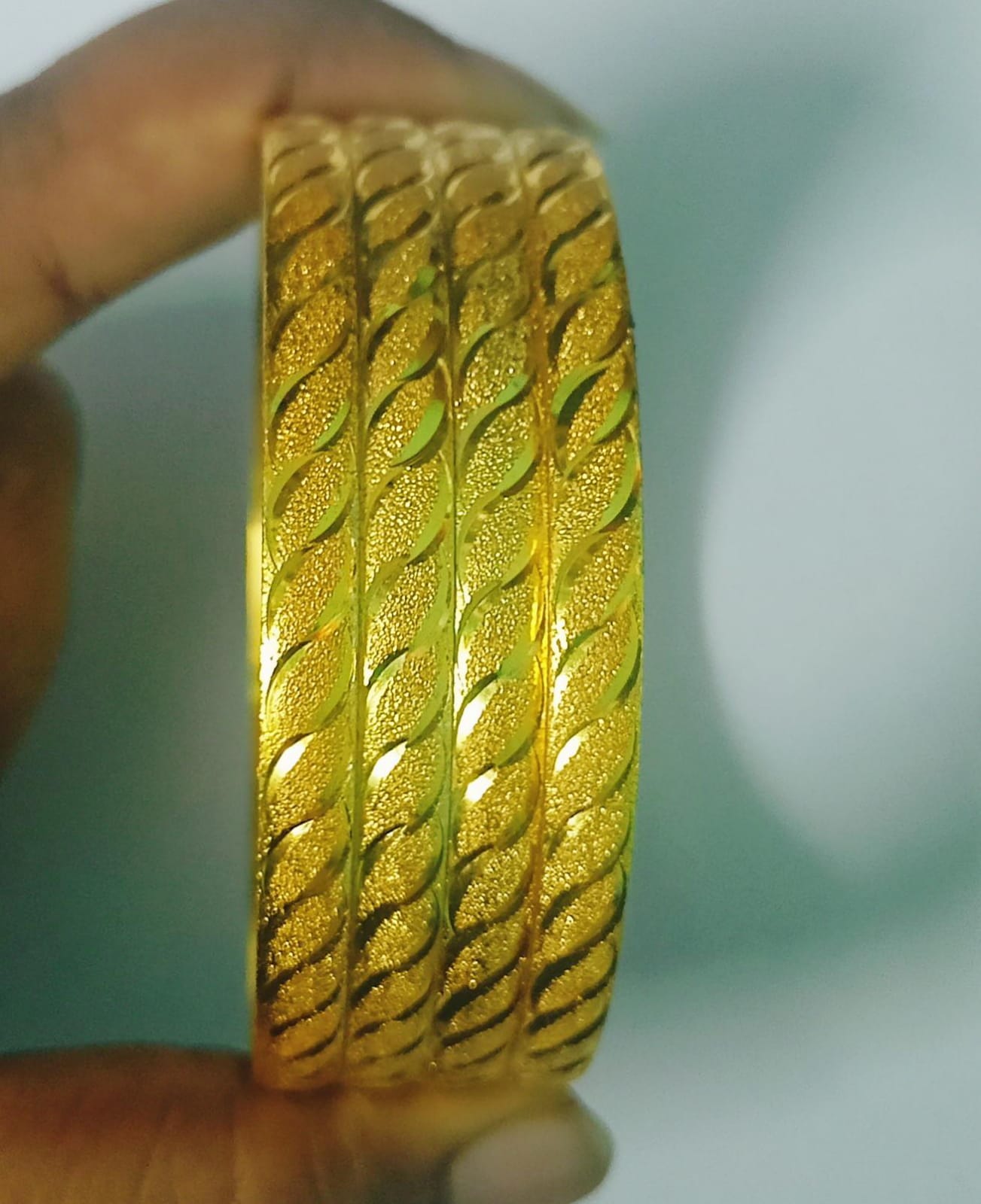 2.4 Forming Bangle 2f0008