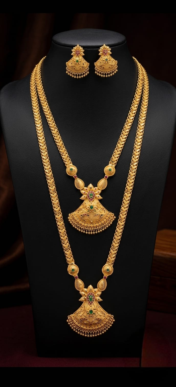 Forming Aaram Necklace With Ear Ring