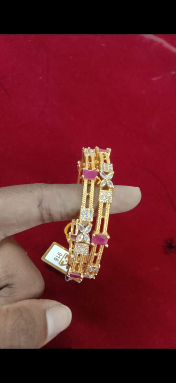 2.4 Bangles