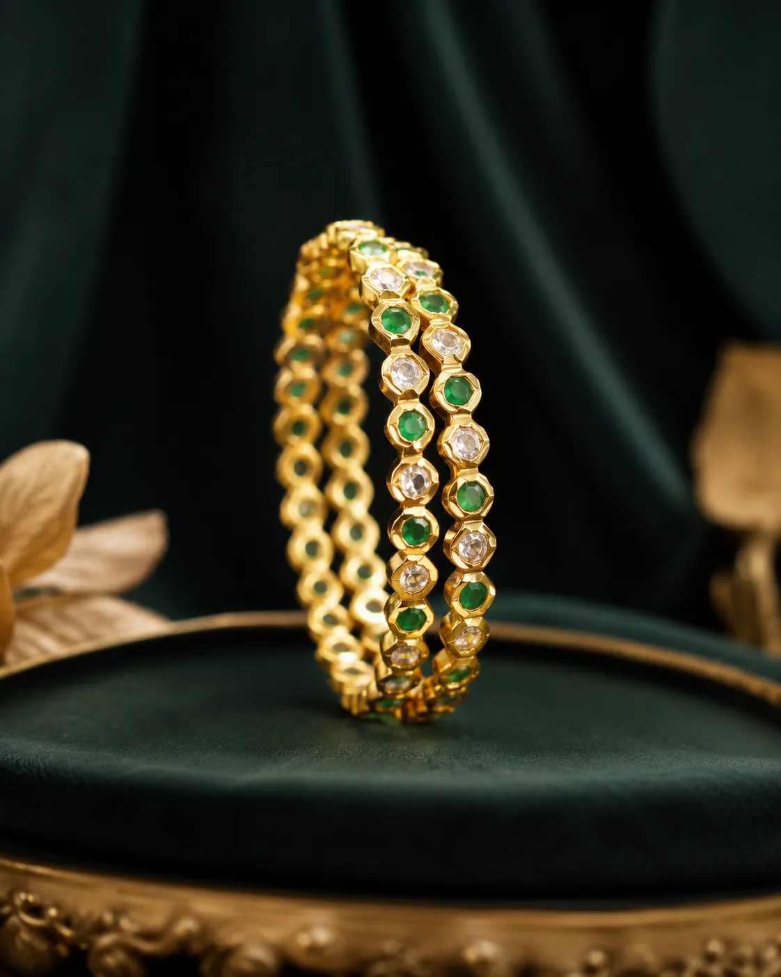 Stone Iympon Bangle