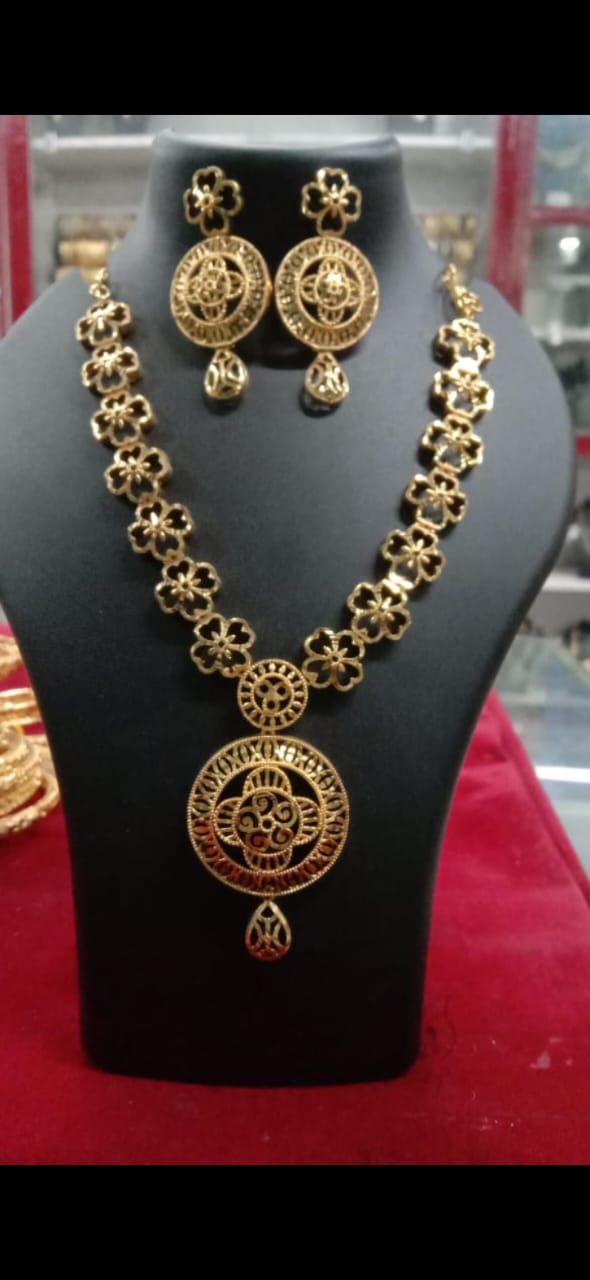 Necklace With Ear Ring