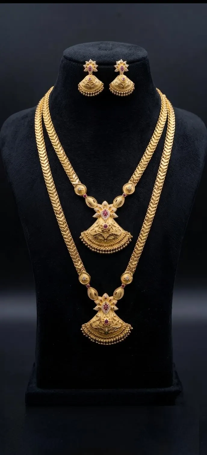 Forming Aaram Necklace Combo Set