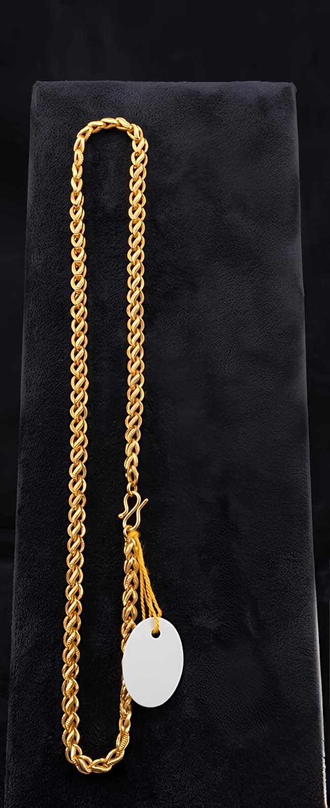 Forming Lotus Chain