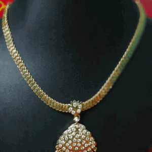 Iympon Necklace