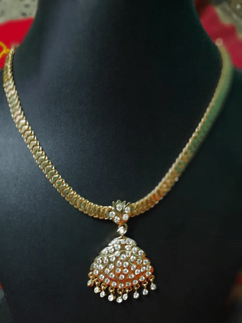 Iympon Necklace