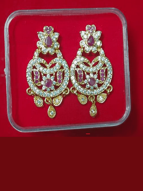 White Rose Stone Ear Ring