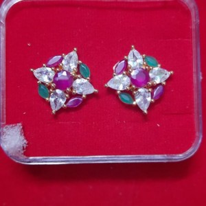 Design Ear Ring