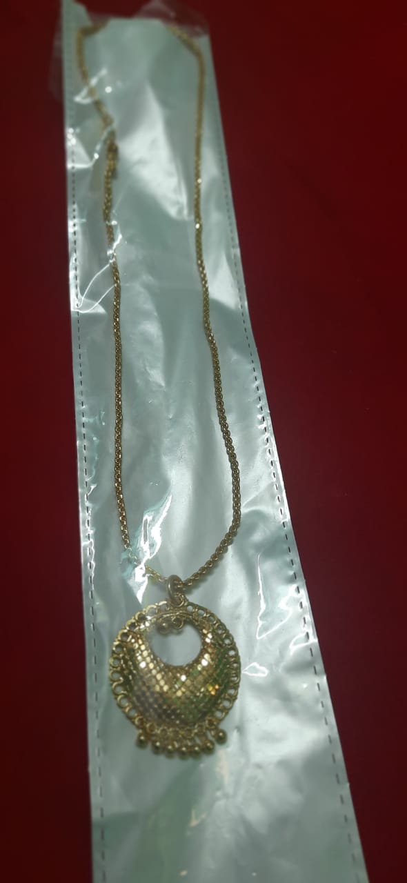 Short chain with Dollar