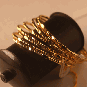 8 Piece Bangle