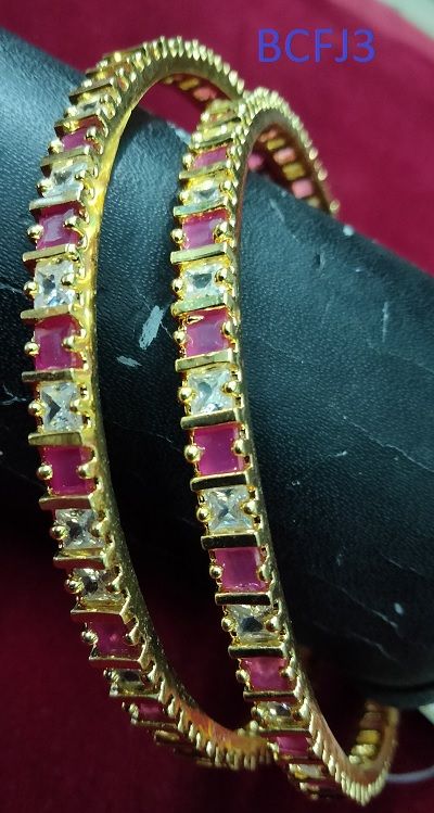 Iympon Five Metal Bangles-22676