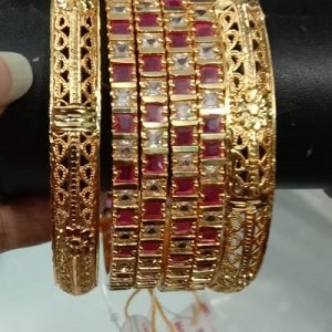 Bangles-920611