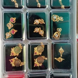 12 Piece Ear Ring Box