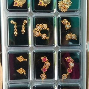12 Piece Ear Ring box
