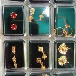 12 Piece Ear Ring Box