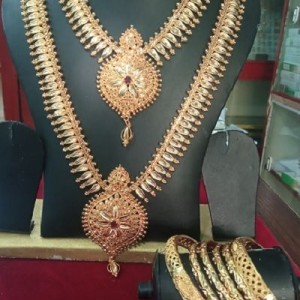 Aaram Necklace Bangle Combo