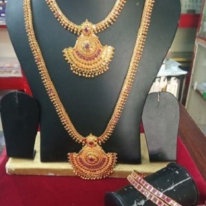 Aaram Necklace Bangle Combo