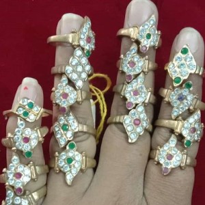 5 PIECE BULK IYMPON RINGS - Rs. 500