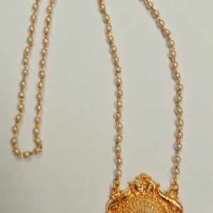 Pearl Dollar Chain