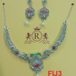 Fancy Necklace Set