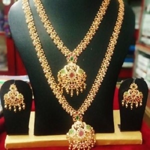allure bejeweled women Aaram necklaces