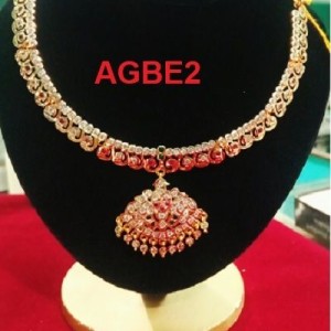 Sizzling Iympon Necklace