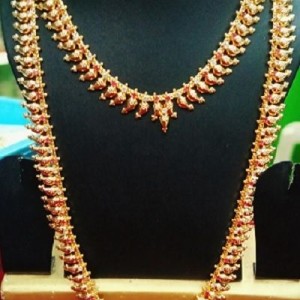Mango Long Aaram with Necklace