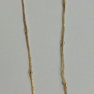 Traditional short chain with dollar