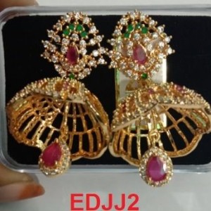 Classy Ear Ring