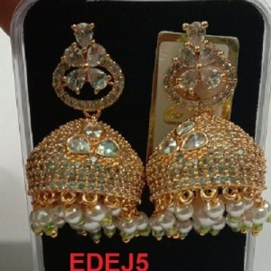 Shimmering Ear Ring