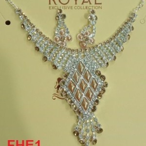 Sizzling Fancy Necklace