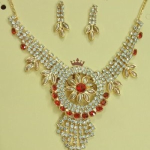 Allure Fancy Necklace