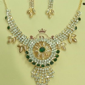 Fashionable Necklace