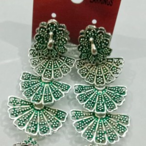 Fancy Earing