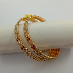 BANGLES