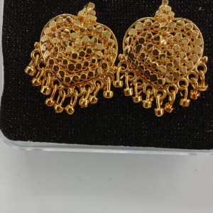 earing