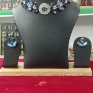 Glass stone Necklace with Ear Ring