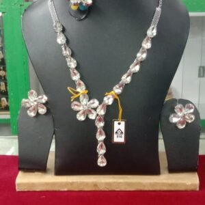 Korean Necklace